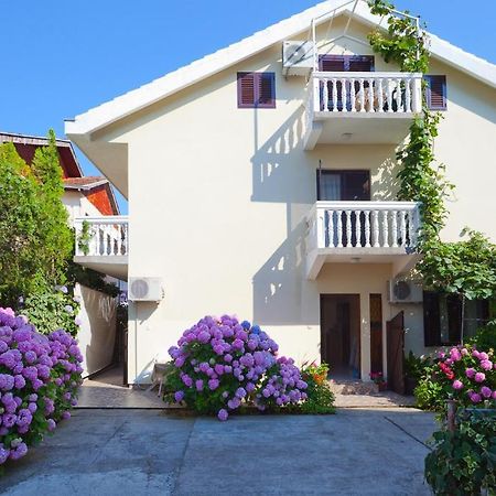 Apartments Ratkovic Tivat Pokoj fotografie
