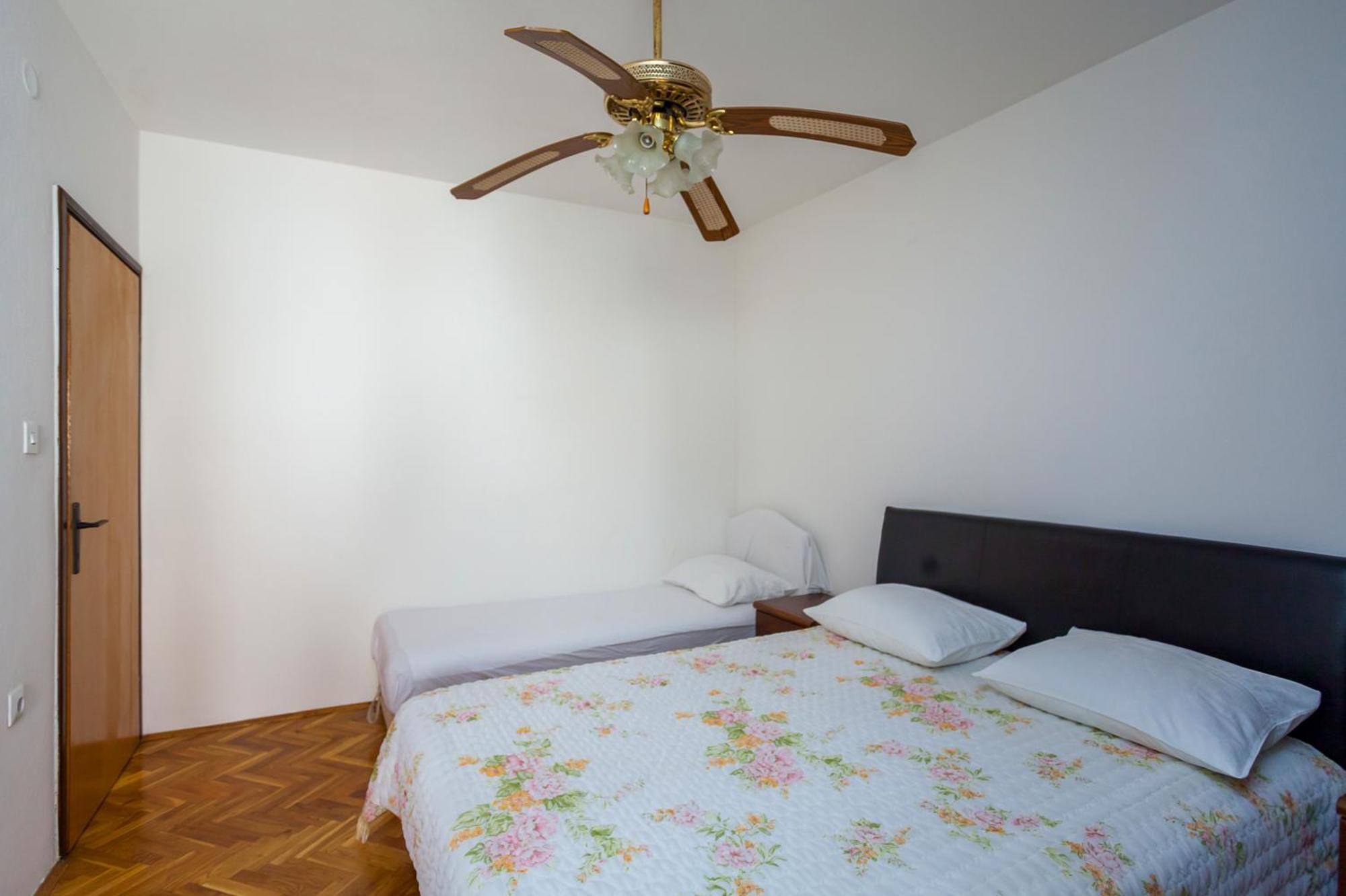 Apartments Ratkovic Tivat Pokoj fotografie