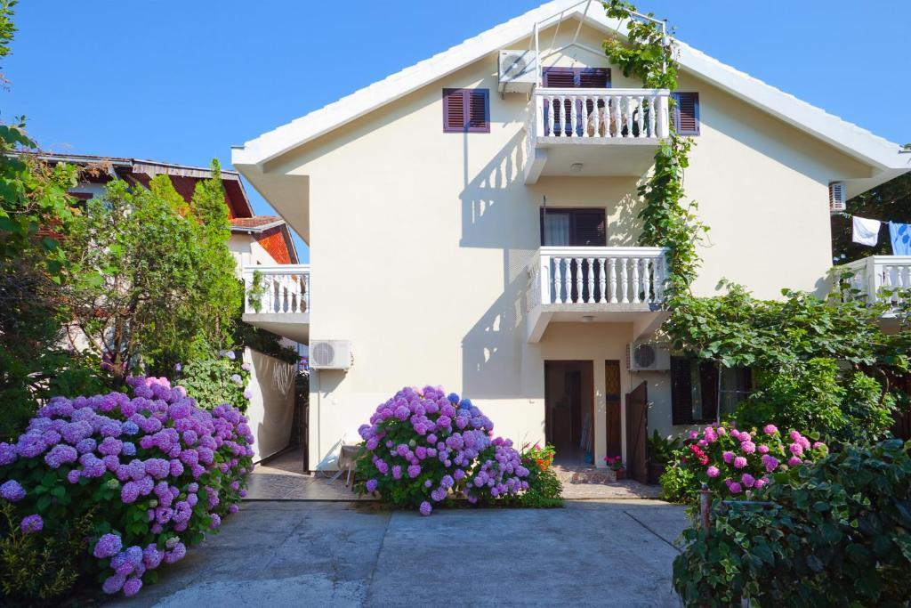 Apartments Ratkovic Tivat Pokoj fotografie