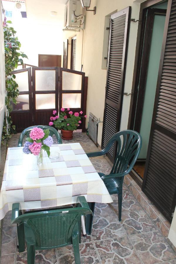 Apartments Ratkovic Tivat Pokoj fotografie